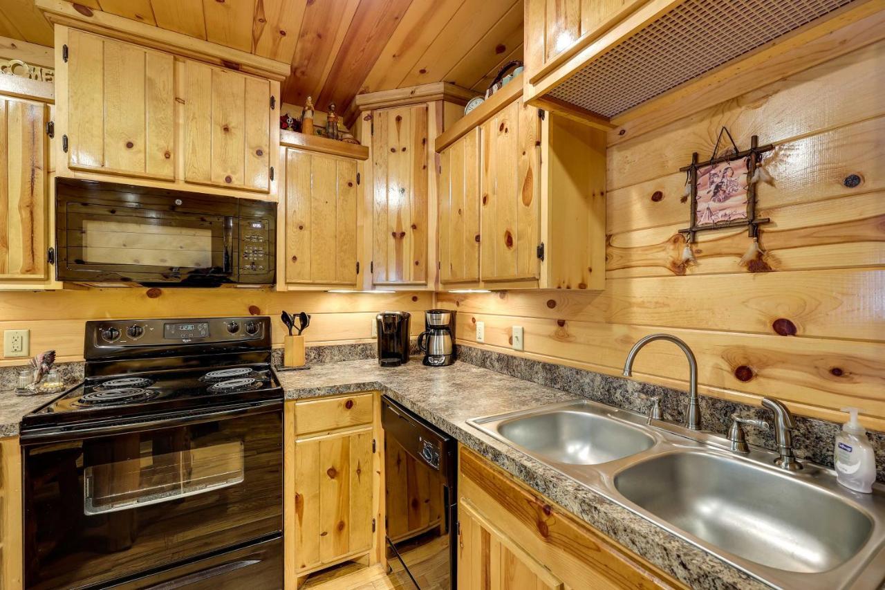 Broken Bow Rental Cabin With Hot Tub And Bar Exterior foto