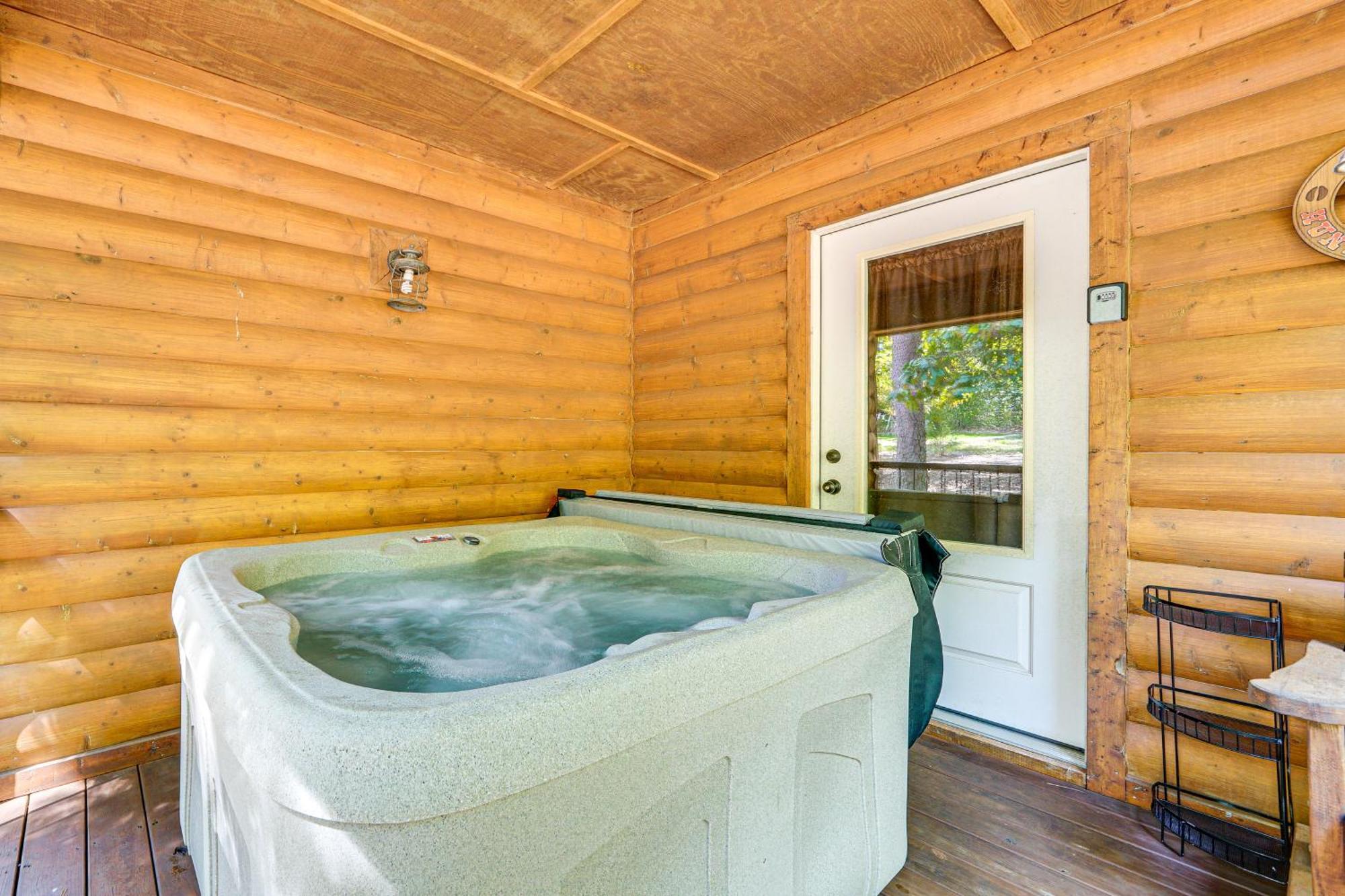 Broken Bow Rental Cabin With Hot Tub And Bar Exterior foto